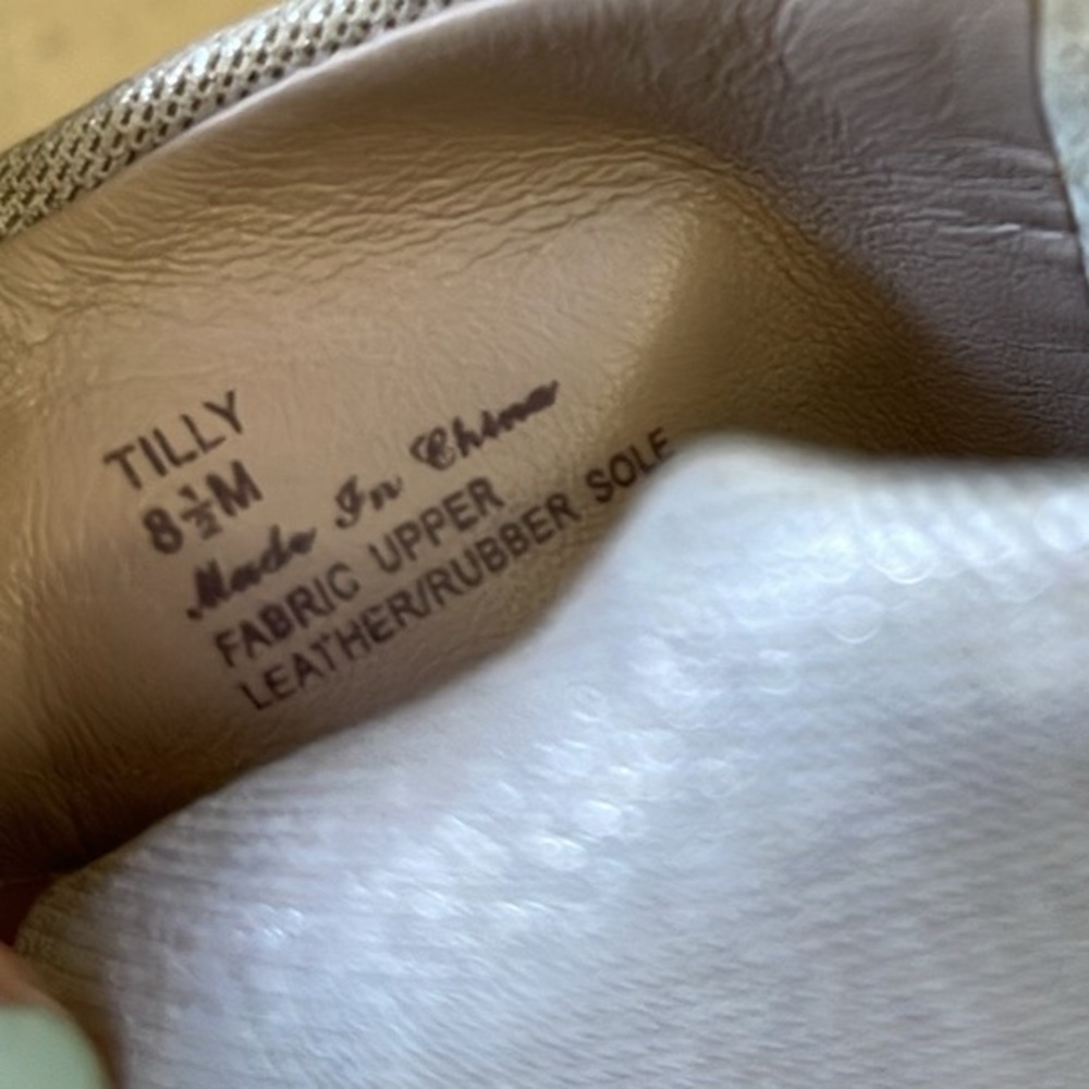 NEW Donald J. Pliner Tilly Gold Shimmer Leather/Fabric Sandal 3.5" Heel 8.5M - Picture 6 of 10